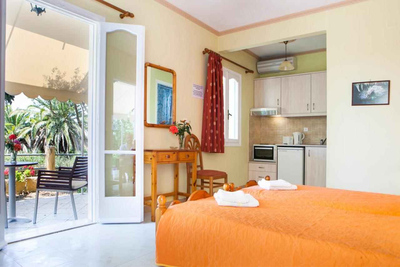 לאסי Tzivras Villa & Apartments חדר תמונה