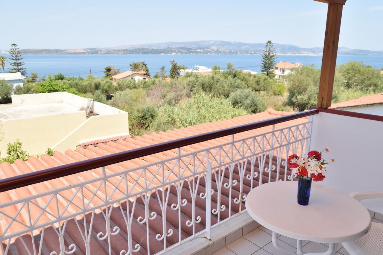 לאסי Tzivras Villa & Apartments מראה חיצוני תמונה
