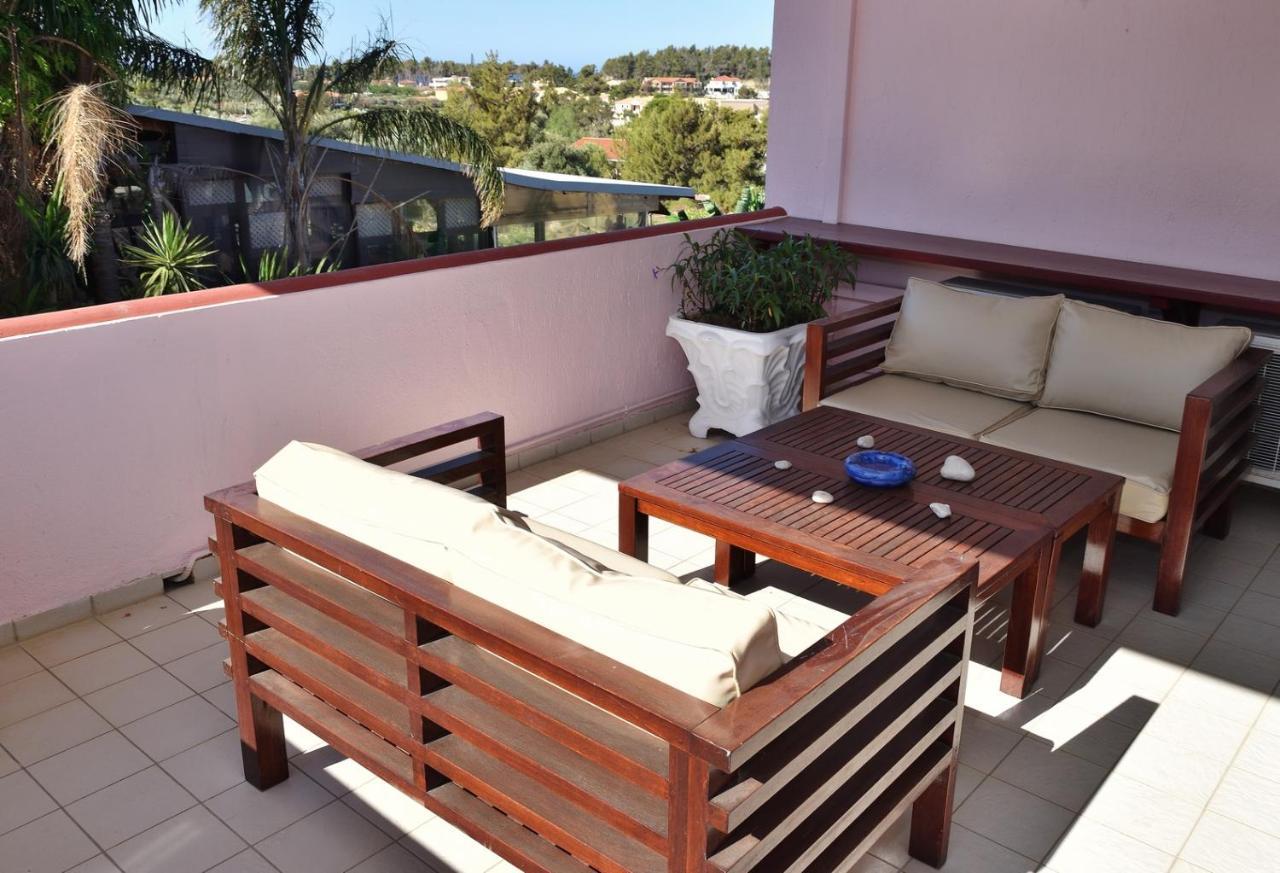 לאסי Tzivras Villa & Apartments מראה חיצוני תמונה