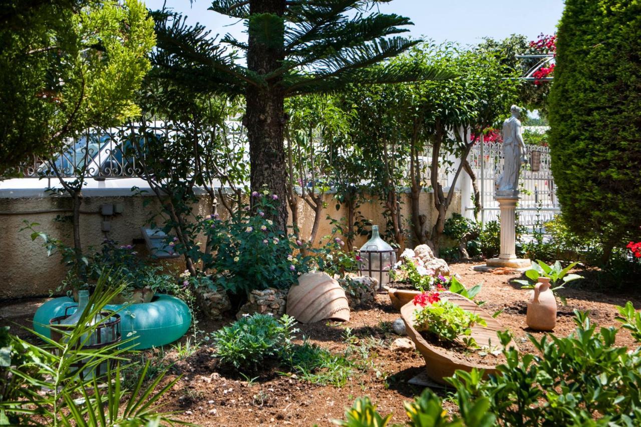 לאסי Tzivras Villa & Apartments מראה חיצוני תמונה
